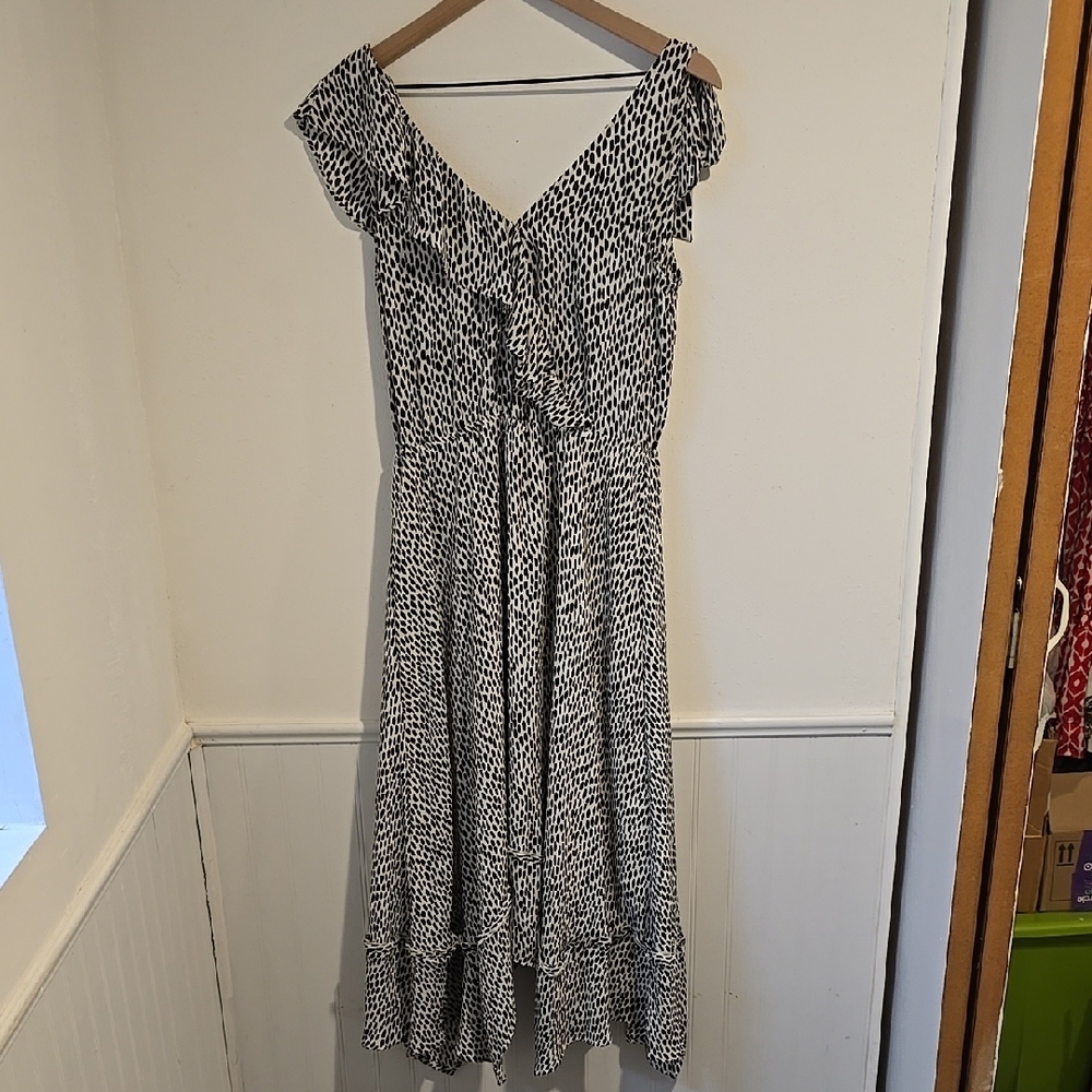 Elegant Black and White Women's Dress